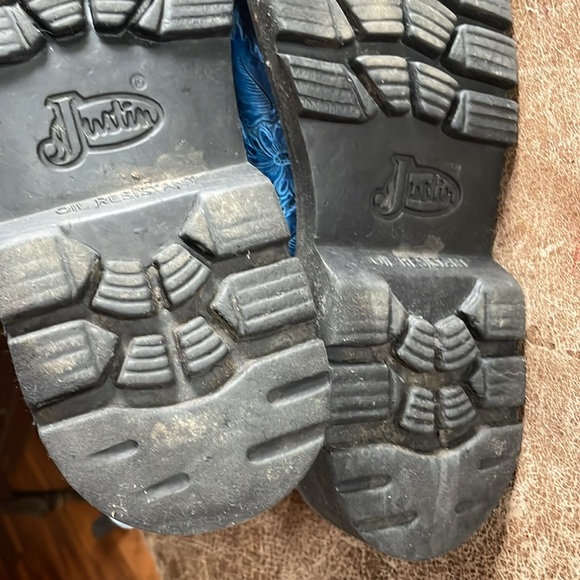 Justin Women's Blue Round Toe Cowgirl Boots. Good Condition. Size 8B. - Picture 15 of 16